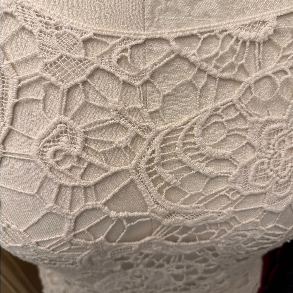 đź’•MAURICES LACE TOPđź’• - Picture 2 of 6